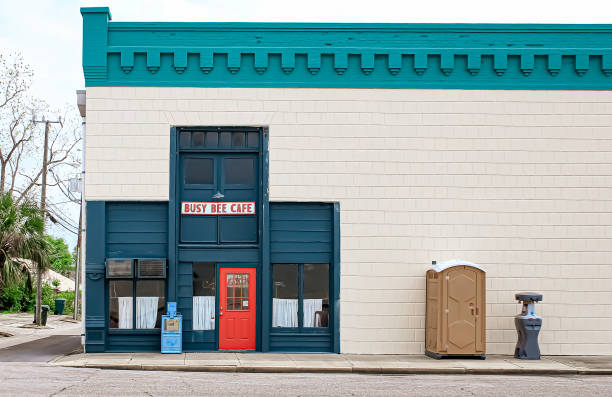 Best Porta potty delivery and setup  in Algonquin, MD